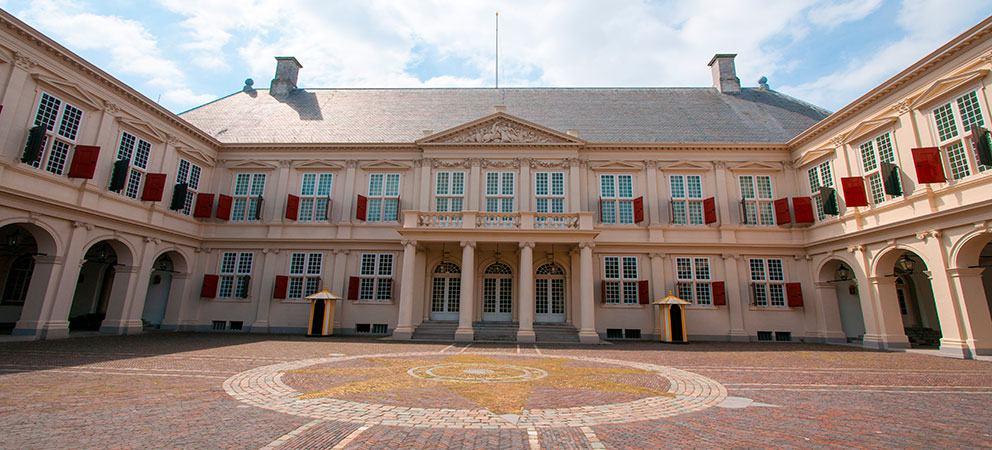 Visit to the Royal Palace of Amsterdam